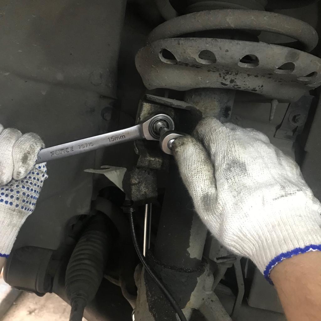 вольво замена стоек стабилизатора