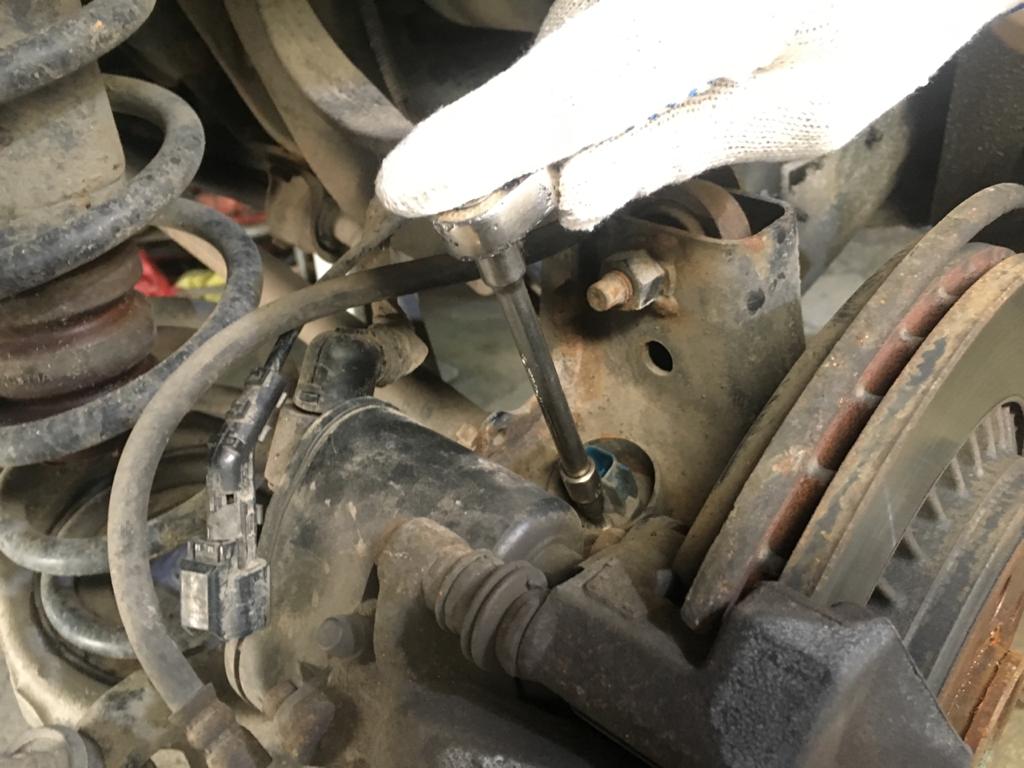 вольво замена датчик абс