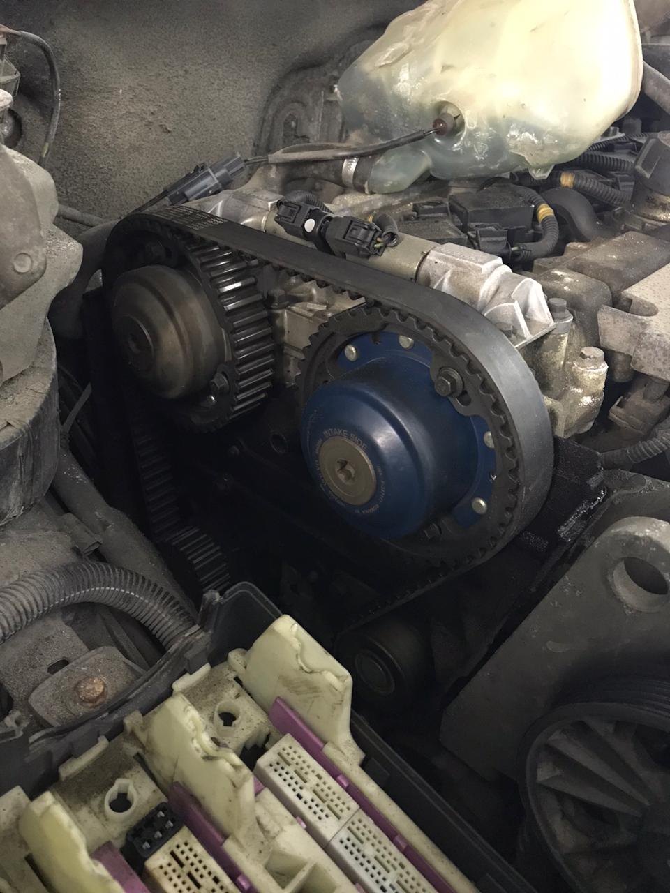 замена сальников распредвала вольво