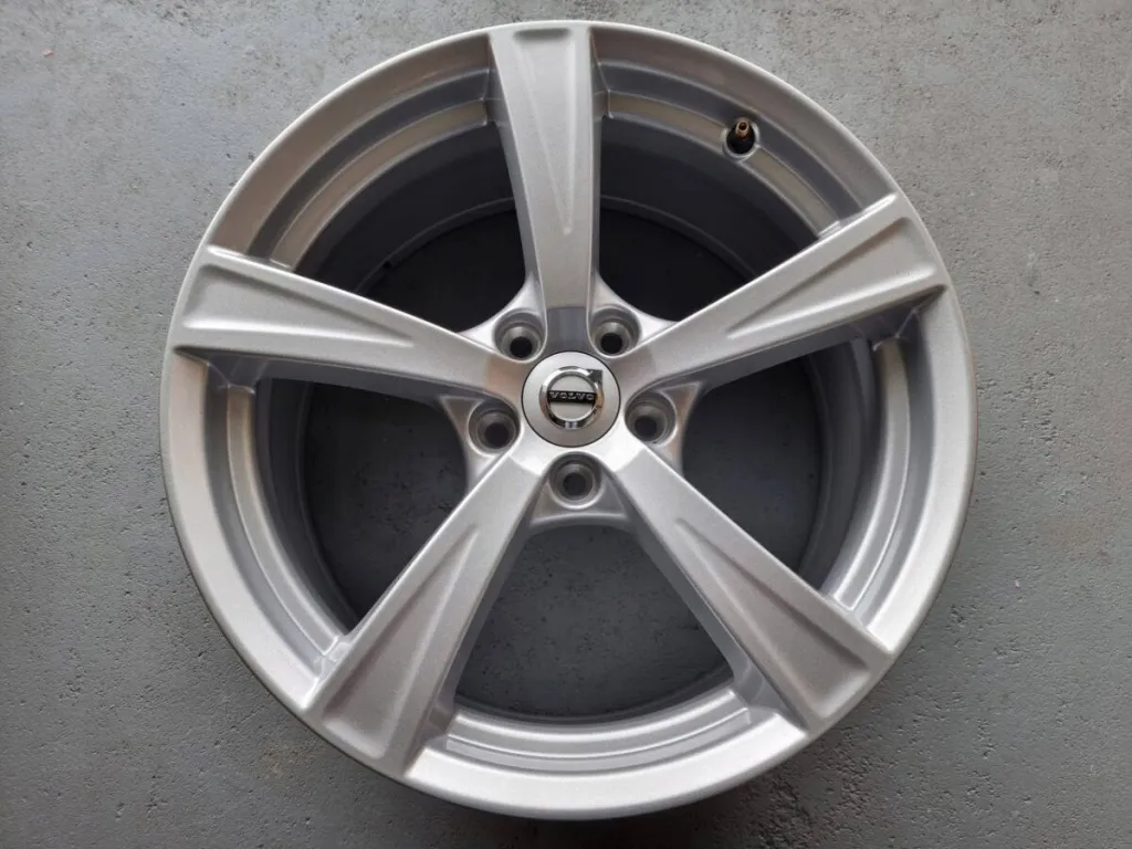 Оригинальный диск Вольво