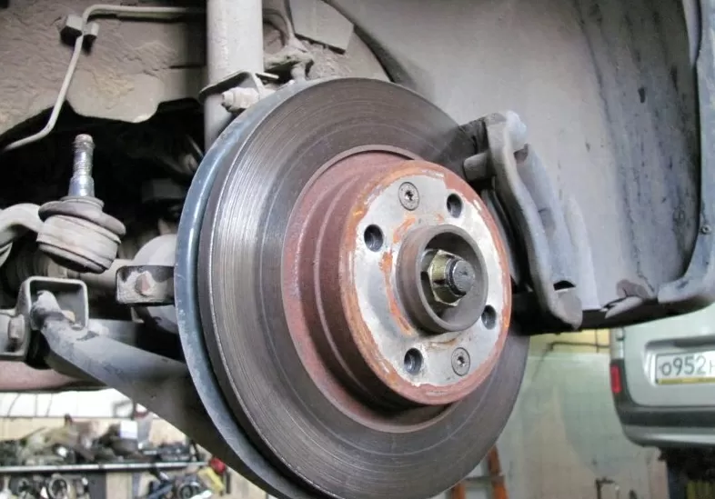 Обслуживание авто и ремонт тормозных дисков