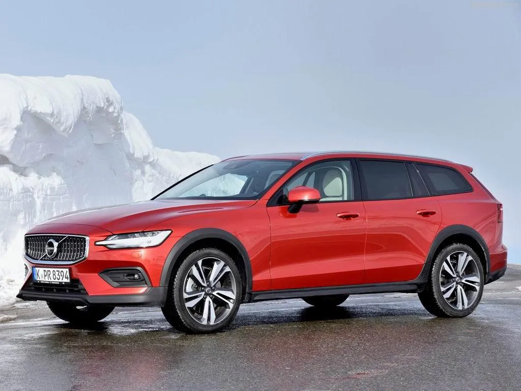 Внешний вид Вольво В60 Экстерьер универсала Volvo V60 Cross Country