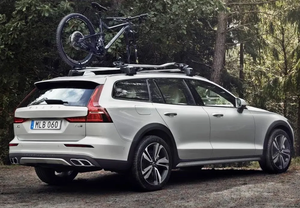 Вольво В60 универсал Volvo V60 Cross Country