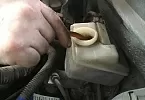 volvo xc60 замена тормозной жидкости